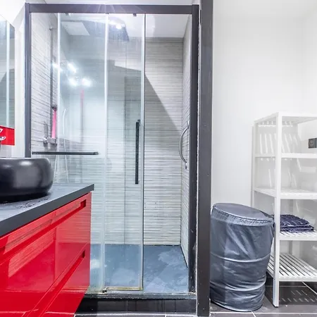 F3 Neuf Et Equipe Avec Balcon 