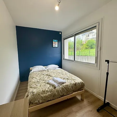 F3 Neuf Et Equipe Avec Balcon 