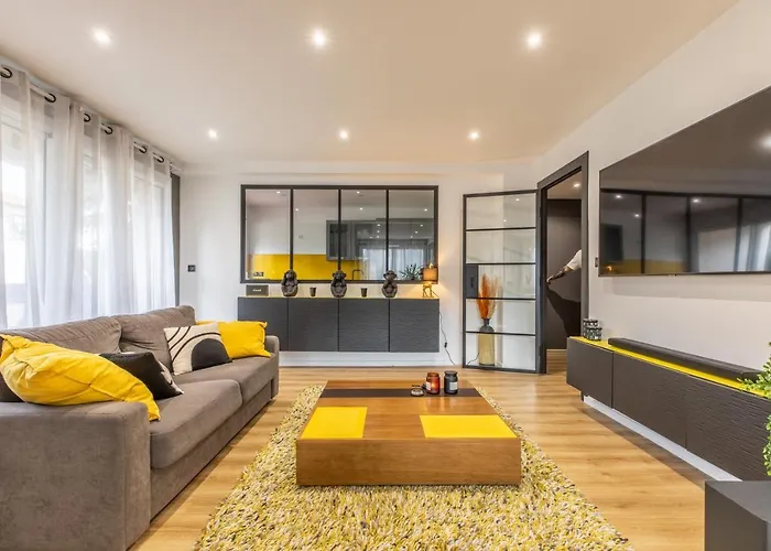 Lägenhet F3 Neuf Et Equipe Avec Balcon 