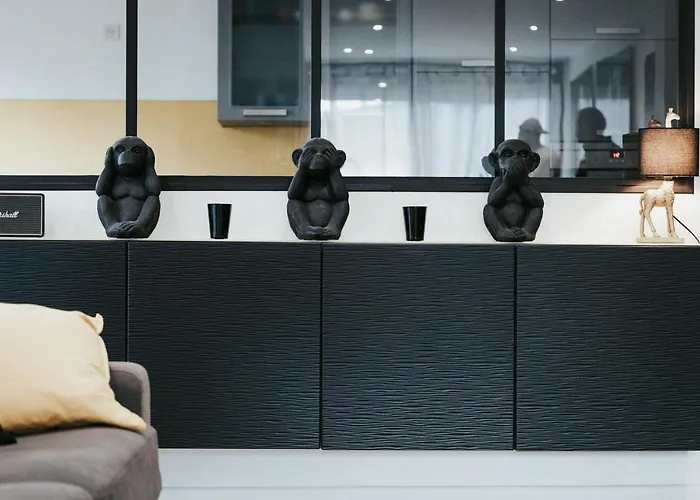 Lägenhet F3 Neuf Et Equipe Avec Balcon 